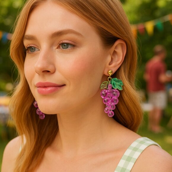 A New Day Grape Earrings Cluster Drop Purple Acrylic Fruit Green Leaf Statement - Picture 1 of 6